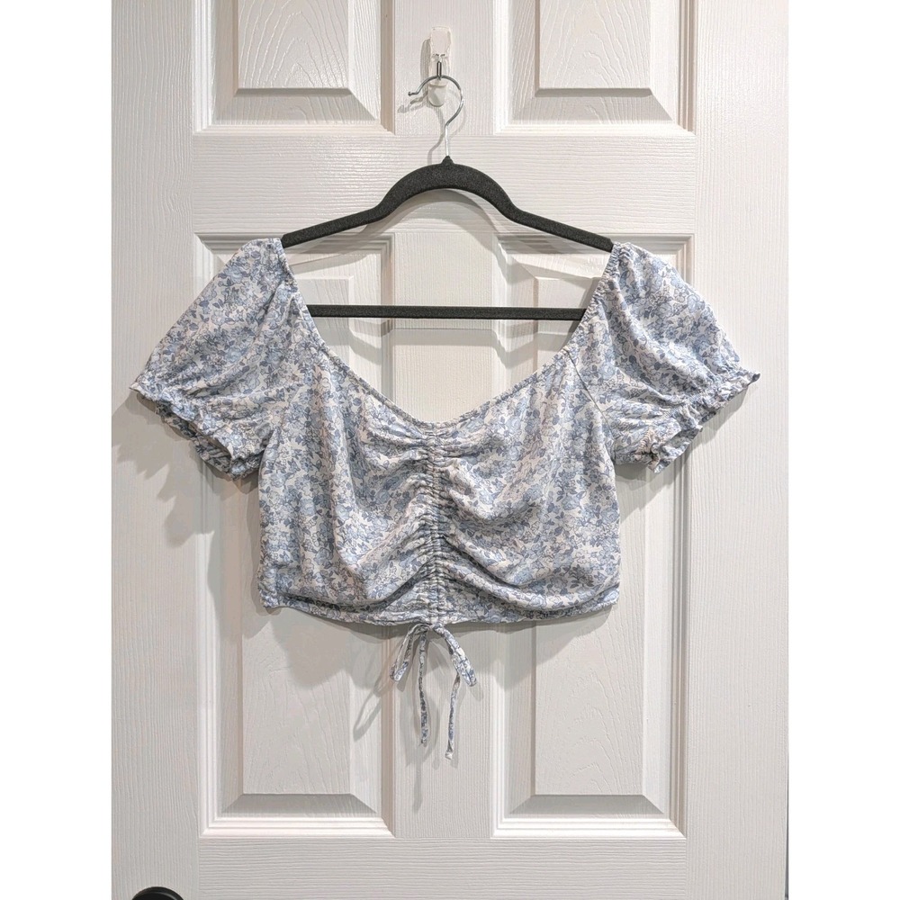 Hollister‎ Women Dainty Floral Puff Sleeve Crop Top Off Shoulder Ruching Smocked